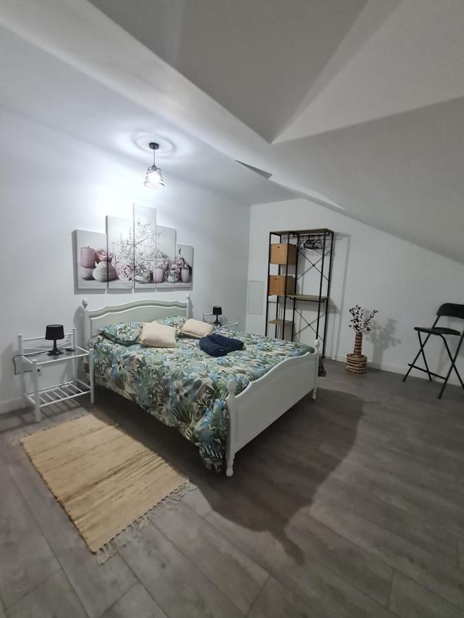 Le Bastion Apartment Rocroi ภายนอก รูปภาพ