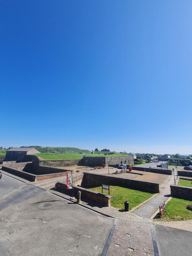 Le Bastion Apartment Rocroi ภายนอก รูปภาพ