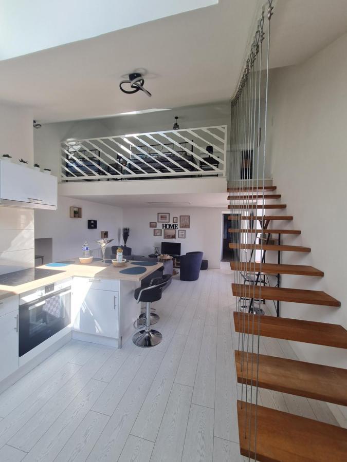 Le Bastion Apartment Rocroi ภายนอก รูปภาพ