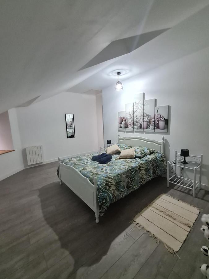 Le Bastion Apartment Rocroi ภายนอก รูปภาพ
